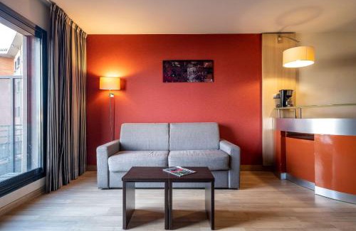 Blagnac Hotel | Clarion Aparthotel Toulouse Blagnac Airport