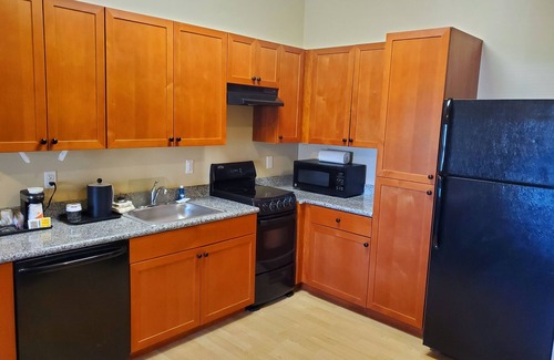 Williston Hotel | Clarion Hotel & Suites
