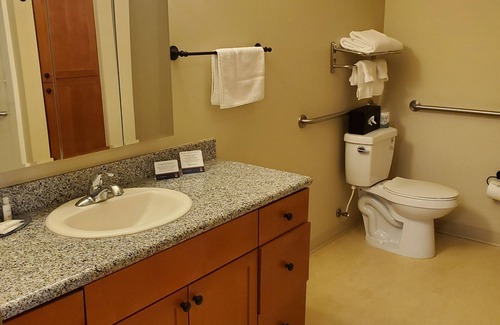 Williston Hotel | Clarion Hotel & Suites