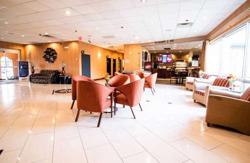 Elmhurst Hotel | Clarion Inn Elmhurst - Oakbrook