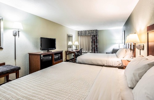 Huntsville Hotel | Clarion Pointe Huntsville Research Park