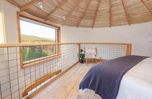 Kalispell Casa | Clark Farm Silos - 5 Silo Mountain View Retreat