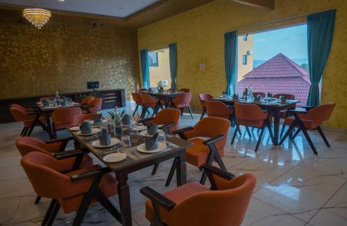 Village Hokra Complejo | Clarks Collection Brahma's Resort