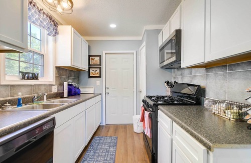 Clarksdale Casa | Clarksdale Home: Close to Music Festivals!