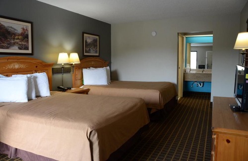 Clarksville Hotel | Clarksville Inn