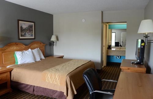 Clarksville Hotel | Clarksville Inn