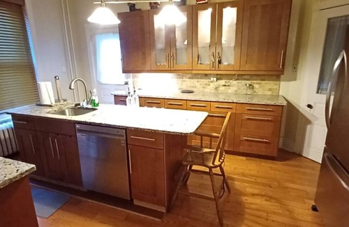 Frankford Apartamento | Classic and spacious beauty