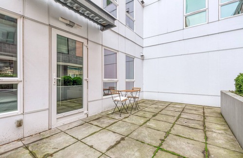 West Woodland Apartamento | Classic Ballard 1BR w/ BBQ, Lounge & W/D, onsite retail, by Blueground