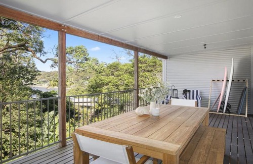 Hardys Bay Casa | Classic Beach and Bay Weekender