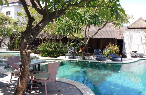 Purwakerti Villa | Classic Beach Villas