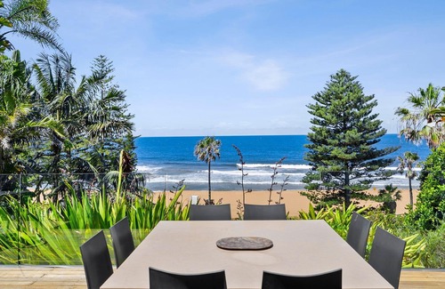 Whale Beach Casa | Classic Beachfront at Whale Beach by TCC