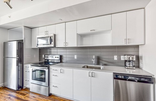 Wilburton Apartamento | Classic Bellevue Studio w/ Gym, W/D, near Spring District, by Blueground