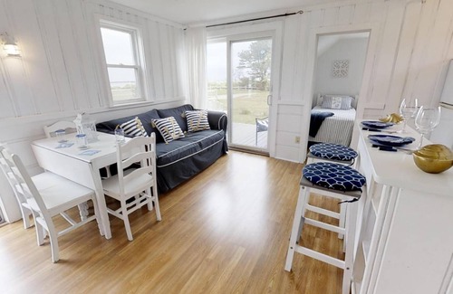 Barnstable County Cabaña | Vistas de Sandy Neck desde esta casa de 2 dormitorios