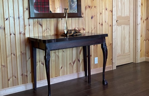White Lake Casa | Classic Catskills Farmhouse with wood stove