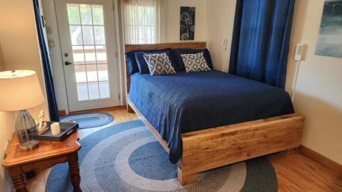 Canyon Lake Casa | Classic Charm Close To Lake