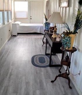 Canyon Lake Casa | Classic Charm Close To Lake