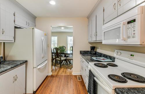 North Chesterfield Casa | Classic Colonial Home with Private Yard in Richmond!