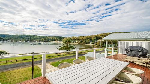 Hardys Bay Casa | 'Classic Cottage on the Bay' by Accom Holidays