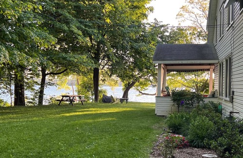 Skaneateles Casa | Classic Cottage on Skaneateles Lake!