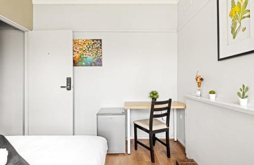 Narwee Casa | Classic Double Room - Centrally Located at Narwee - Shared Bathroom