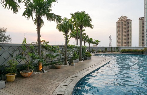 Slipi Apartamento | Classic Elegance Combined 2Br At Gp Plaza Apartment