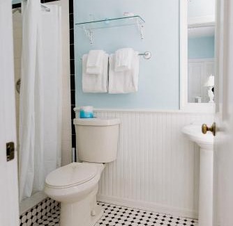 Historic Seaport Hotel | Classic King- Curry Mansion with Heated Pool!