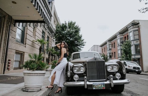 Goose Hollow Apartamento | Classic Locale, ADA Glamour in Central Portland