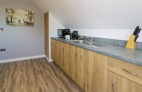 Dyserth Cabaña | CLASSIC LODGE 30, family friendly, with pool in Dyserth