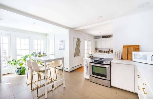 Glendale Casa | Classic Stockbridge Cottage