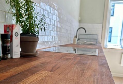 Oslo Apartamento | Classical 3 bedroom, 2 bath, minutes from Royal Palace, Main Shopping Street, Restaurants & Downtown