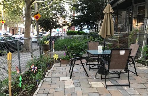 Homecrest Casa | CLASSICAL AMERICAN Homestay HOUSE