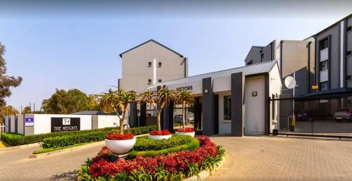 Greater Johannesburg Metropolitan Area Apartamento | Classy 2 bedroom in Halfway Gardens