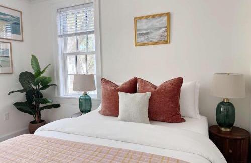 Dixon Park Casa | Classy 3-Story Downtown Apt - Great Location
