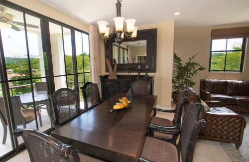 Coco Casa | Classy artsy ocean-view unit near pool at Pacifico in Coco sleeps 6