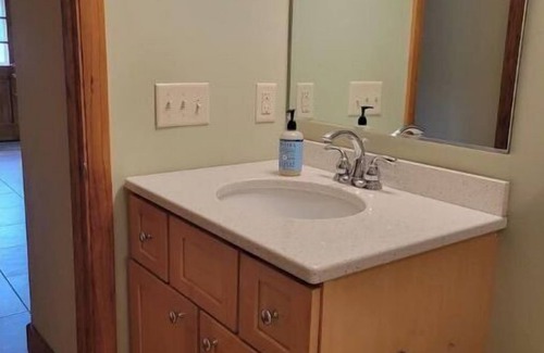 Boscobel Cabina | Classy cabin, private, close to town.