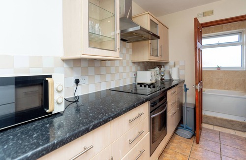 Eastleigh Apartamento | Classy Home near Southampton Airport -Free parking
