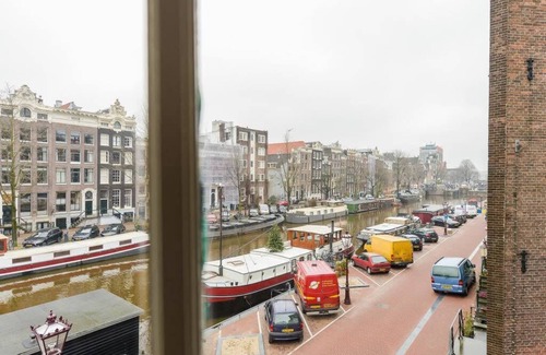 Binnenstad Apartamento | Classy Room 17th Century Canal House