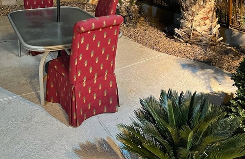 Laveen Village Cama Y Desayuno | Classy’s bedroom suites love & fun