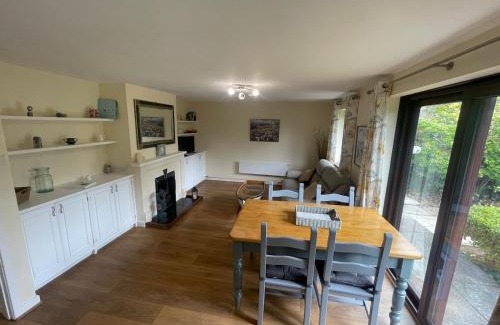 Roche Casa | Clay Cottage