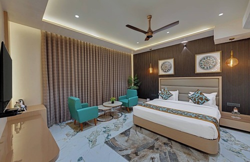 Dwarka Hotel | CLAY Royal Comfort by Soil to Soul
