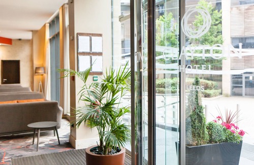 Holbeck Hotel | Clayton Hotel Leeds