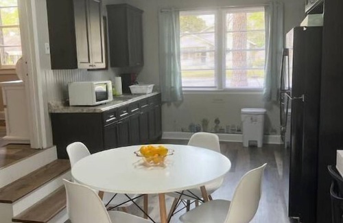 Valdosta Casa | Clean 2BR 1Bath Duplex in the Heart of Valdosta