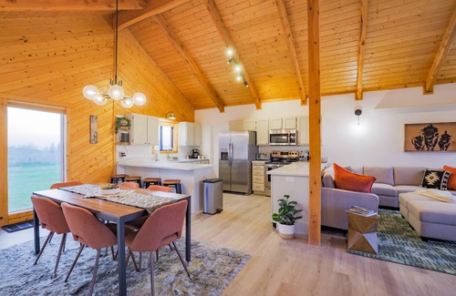 Driggs Casa | Clean and Chic Mountain Home w/ Stunning Teton Views