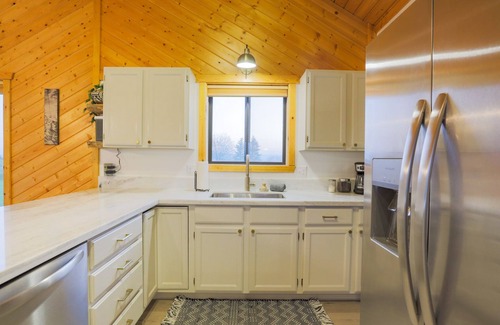 Driggs Casa | Clean and Chic Mountain Home w/ Stunning Teton Views