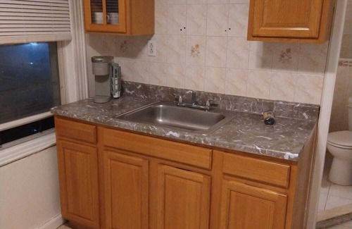 Queens Casa | Clean and comfortable entirely apartment near JFK, Family oriented.