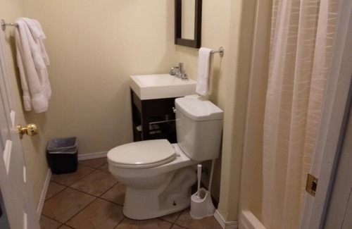 Whitehall Apartamento | Clean and Comfy Apartment
