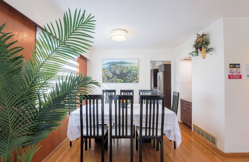 Vancouver South Casa | Clean and Cozy Vancouver Getaway