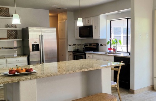 Garland Casa | Clean and Neat. Full home