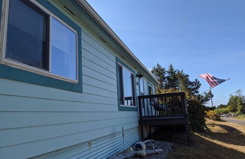 Grayland Cabaña | CLEAN Beach Cottage + Beach Path!