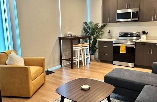 Point Loma Heights Apartamento | Clean, bright, with large exclusive patio, parking, close to airport and beach